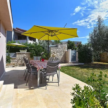 Fuer 6 Personen Ca 85 Qm In Fazana, Istrien Istrische Riviera Apartment Fazana