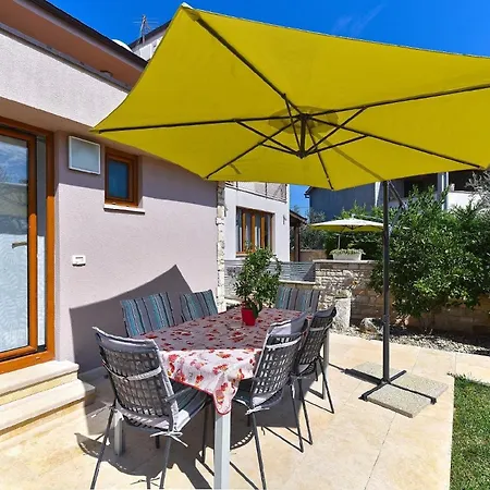 Apartment Fuer 6 Personen Ca 85 Qm In Fazana, Istrien Istrische Riviera Fazana