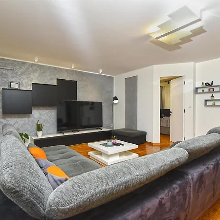 Appartement Fuer 6 Personen Ca 85 Qm In Fazana, Istrien Istrische Riviera *